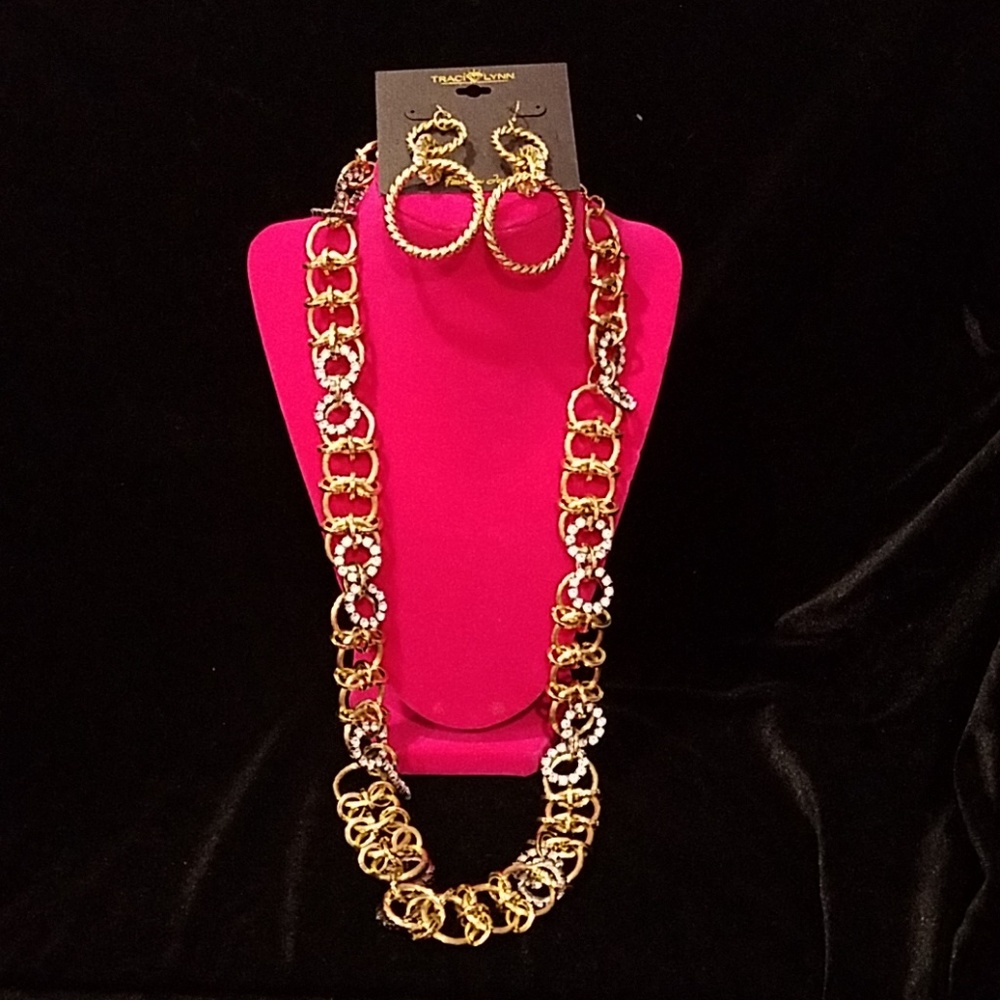 Necklace and Earrings Set